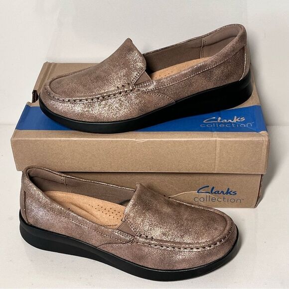 Clarks Ellowyn Lux Leather/Textile Slip-Ons - Picture 1 of 7